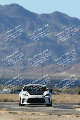 media/Nov-23-2025-Speed Ventures (Sun) [[88f20b6e61]]/2-Orange Group/Session 2 (Turns 16 and 17 Exit)/